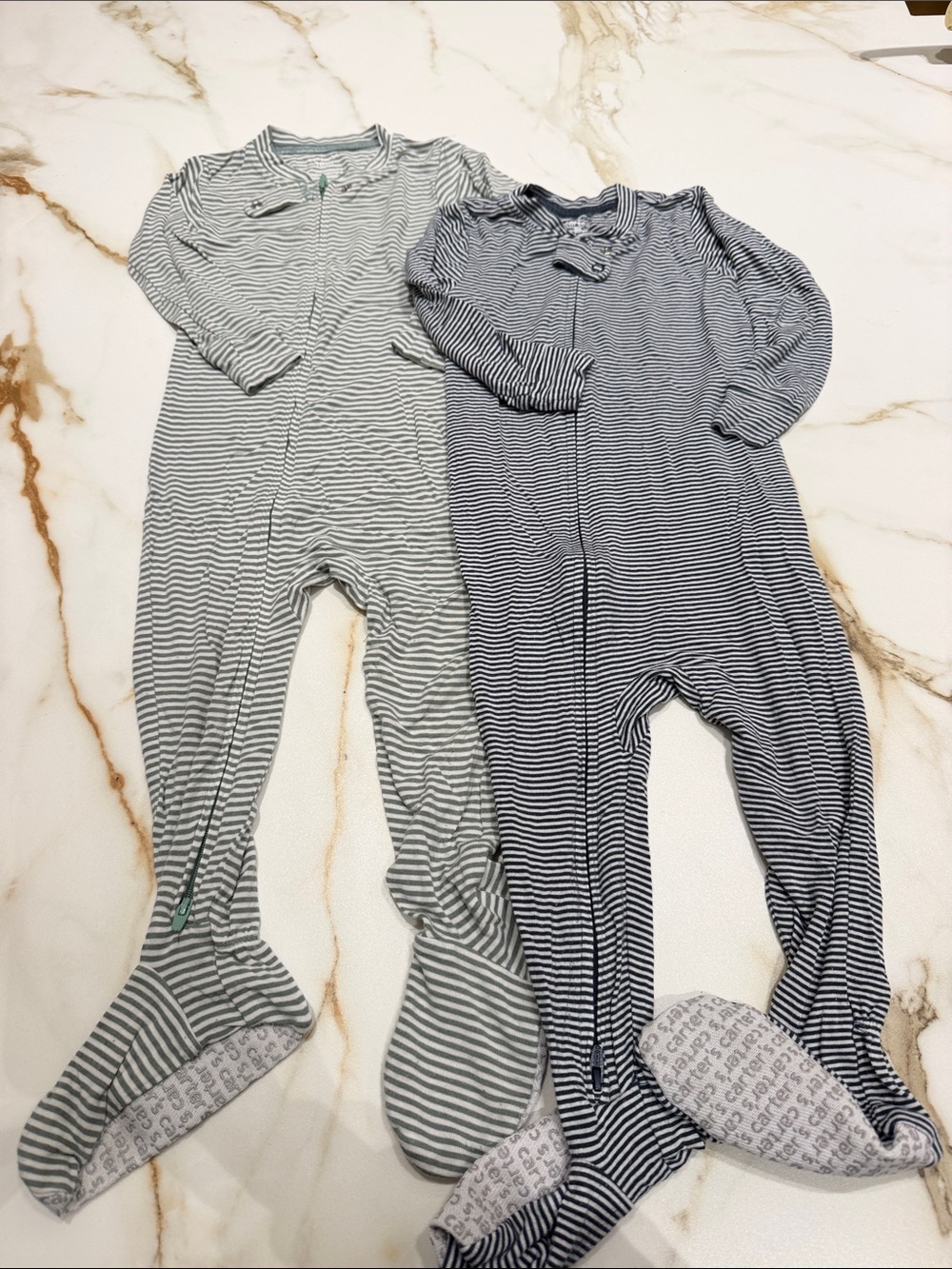 Carter’s Striped Long-Sleeve Footed One-Piece in Light Gray & Navy 18m